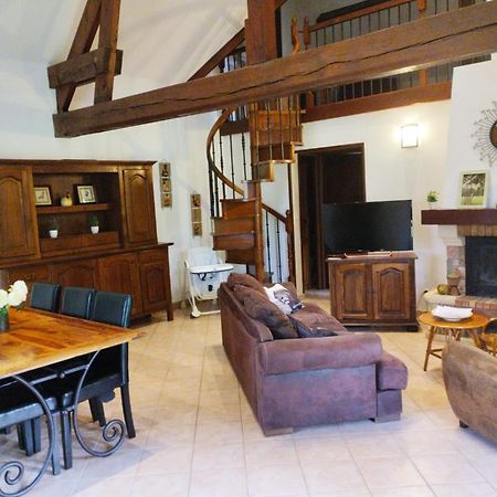 Maison Traditionnelle Normande Avec Piscine Hotot-en-Auge Exteriér fotografie