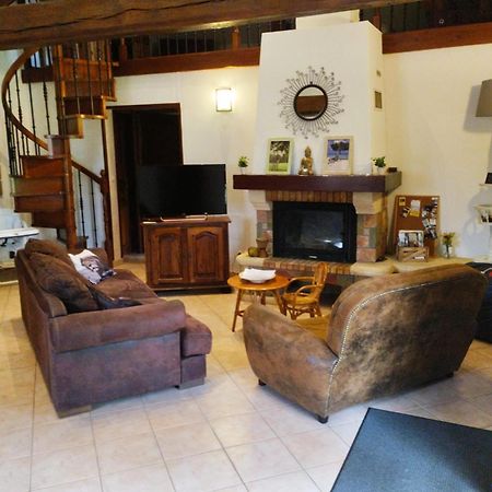 Maison Traditionnelle Normande Avec Piscine Hotot-en-Auge Exteriér fotografie